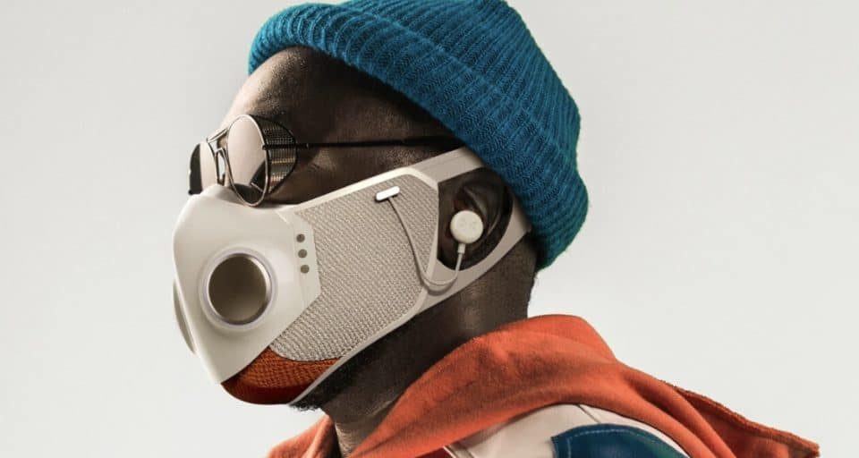 Xupermask, la mascherina con cuffie, luci LED e anti-appannamento