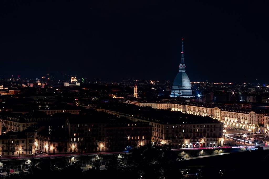 Torino con altri occhi: lo skyline dalla Mole, il mistero esoterico e altre micro-esperienze magiche