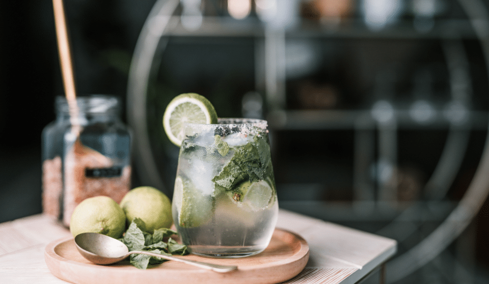 Ce nouveau bar à Toulouse propose des mojitos (vraiment) pas chers !