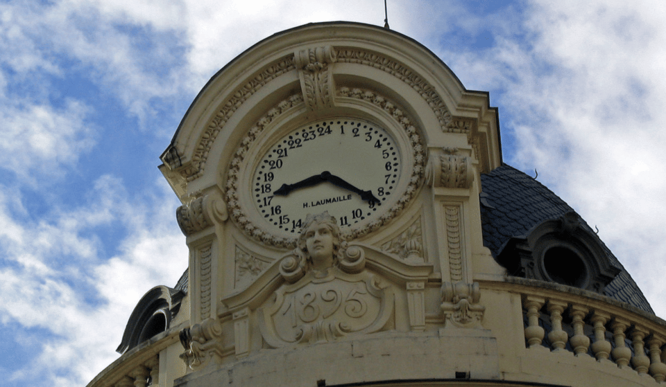 Toulouse : pourquoi l’horloge de la rue d’Alsace-Lorraine a-t-elle 24 chiffres ?