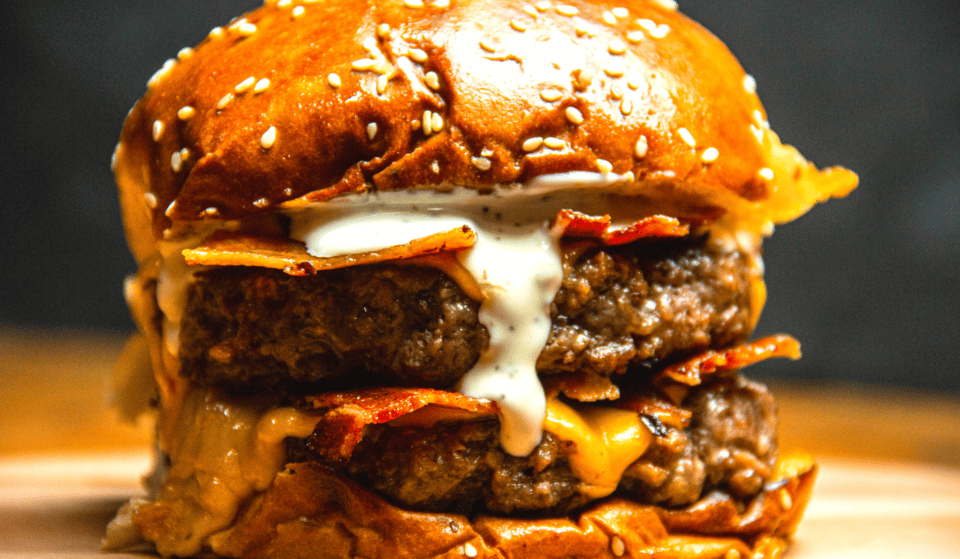 Bon plan : des burgers gratuits seront distribués à Toulouse !