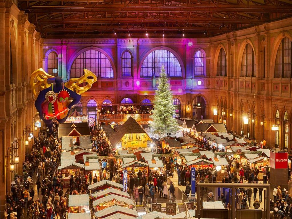 Vous pouvez désormais visiter le plus grand Marché de Noël couvert d&rsquo;Europe !