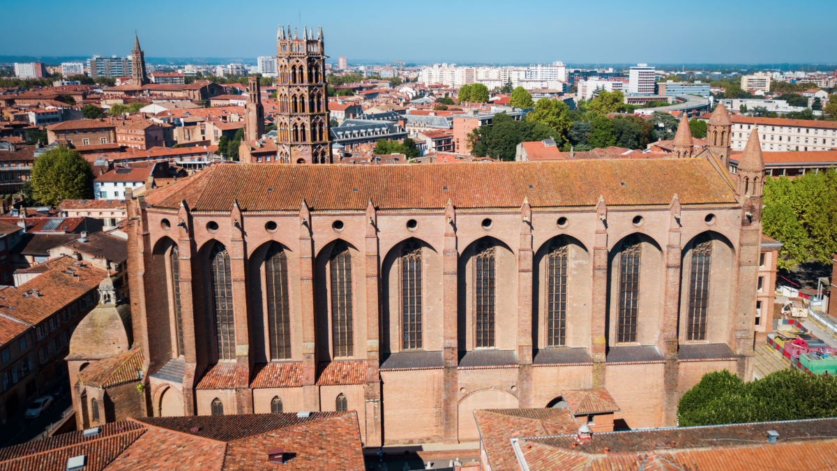 Le couvent des Jacobins vous invite à dormir dans sa nef