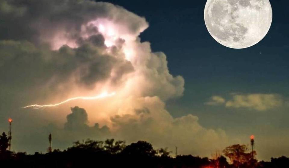 Does the full thunder moon in Toulouse in July herald a drop in temperatures?