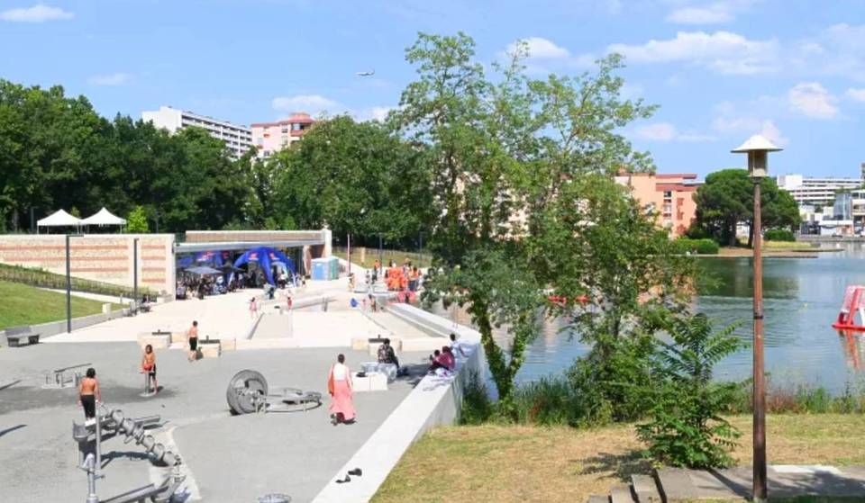 This nautical base a stone&#8217;s throw from Toulouse offers paddleboarding and aquabike riding &#8211; and it&#8217;s completely FREE!