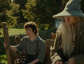 À Toulouse, ce nouveau salon de thé-librairie dédié aux livres fantastiques et aux pâtisseries gourmandes vous plonge au pays des Hobbits de Tolkien