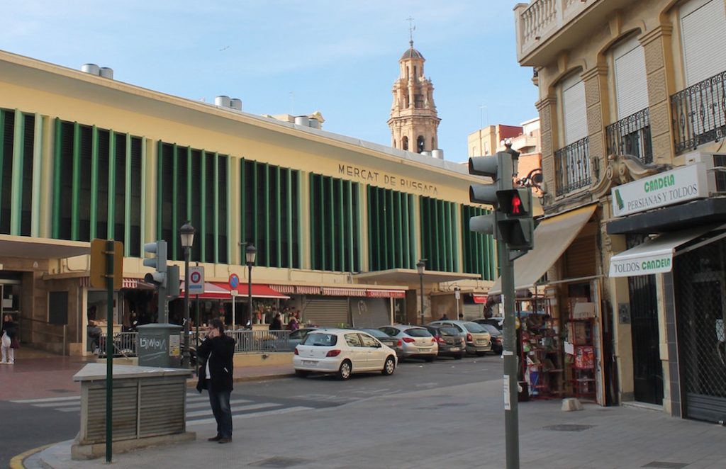14 fotos del pasado y presente que muestran la evolución de Valencia