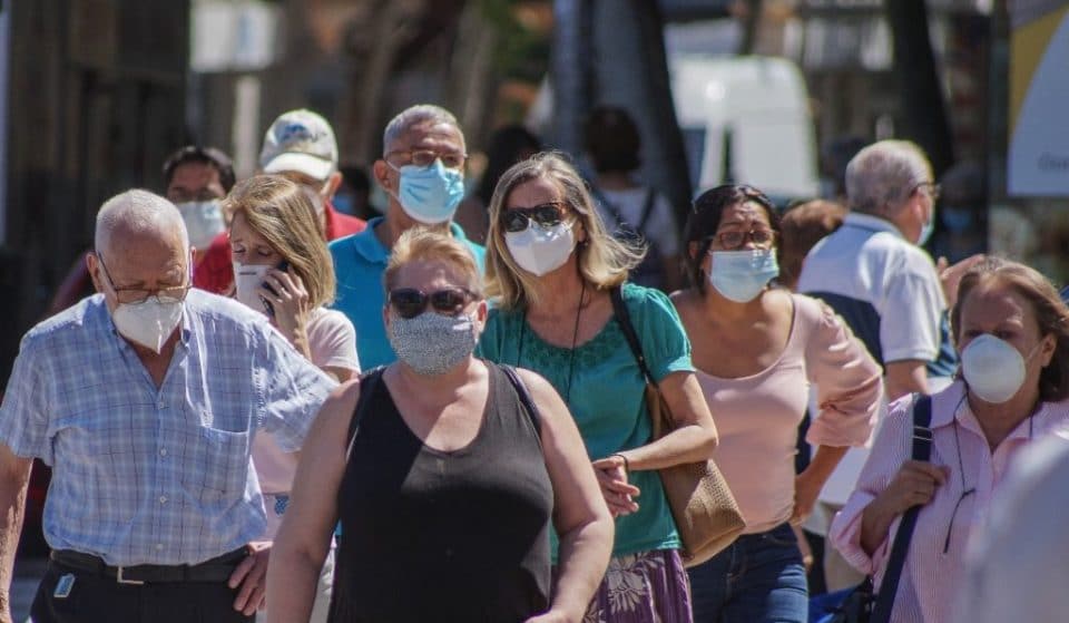 El IVA de las mascarillas baja del 21% al 4%