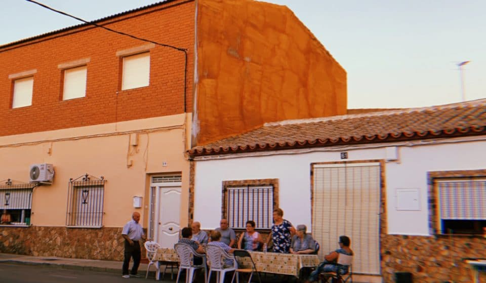Noches ‘a la fresca’, una costumbre valenciana del verano