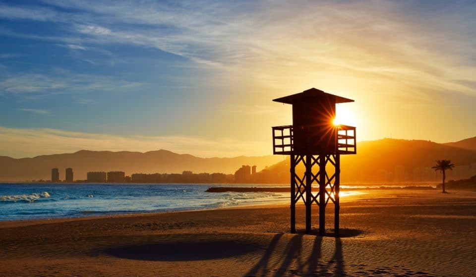Cullera cierras sus playas por la noche