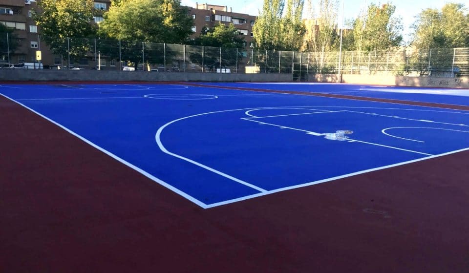 Las pistas deportivas en el exterior tendrán un horario cerrado