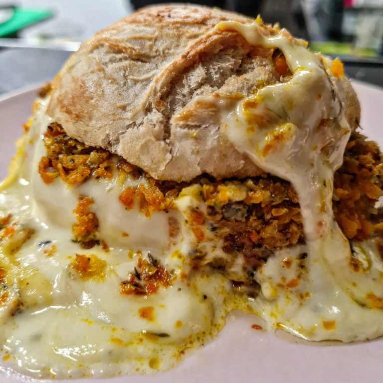 Quesomentero así es el nuevo 'cheese bar' de Valencia