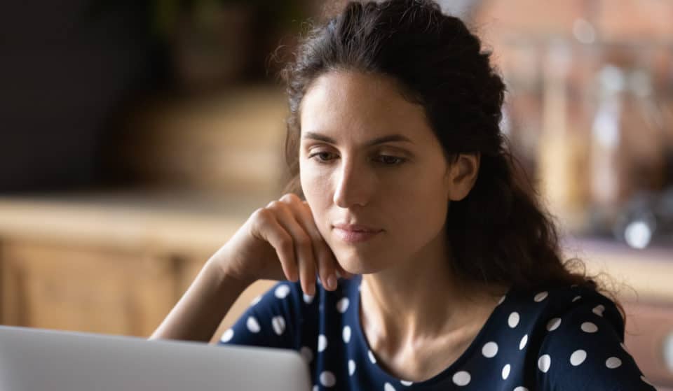 Cómo apuntarse a los cursos online de la Escuela Oficial de Idiomas Valenciana