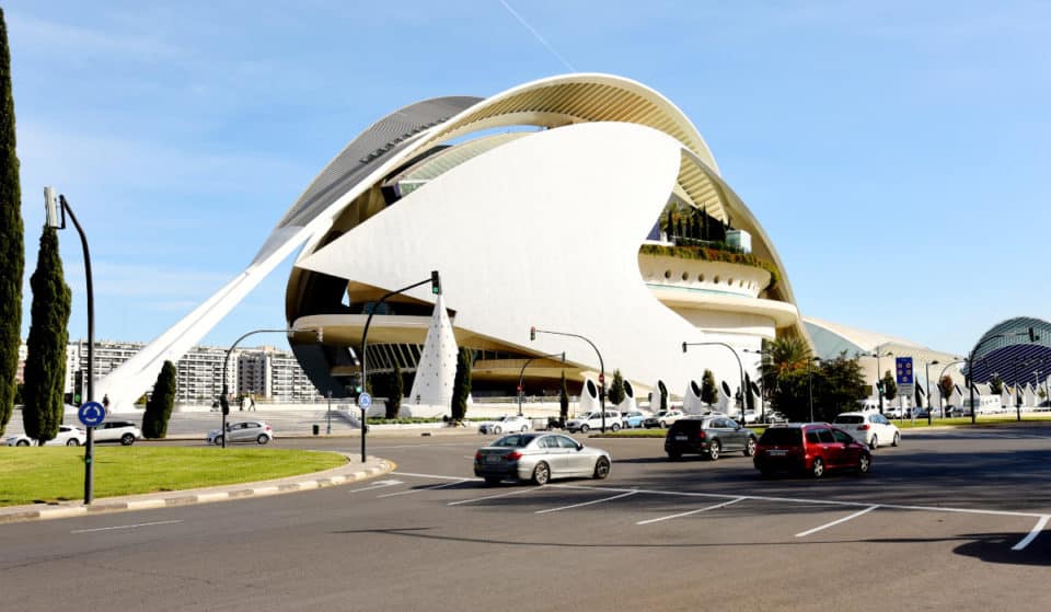 Zona a basse emissioni a Valencia: posso guidare la mia auto in città?