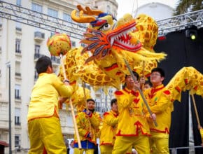 No será en Valencia capital: Torrent acoge este domingo la gran cabalgata del Año Nuevo Chino aplazada por el viento