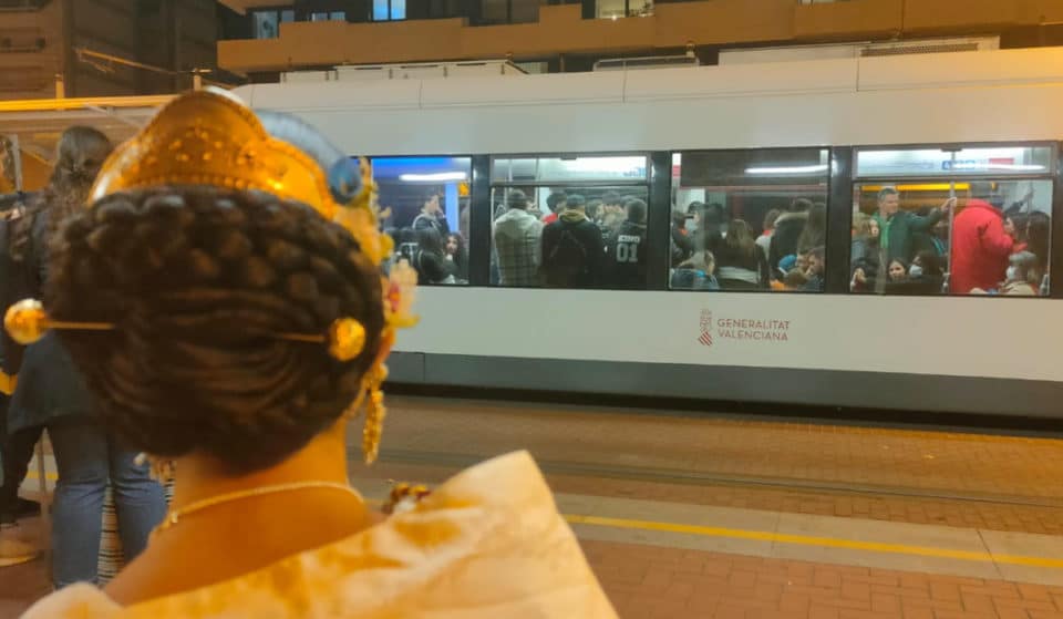La Generalitat amplía el servicio nocturno de metro este fin de semana