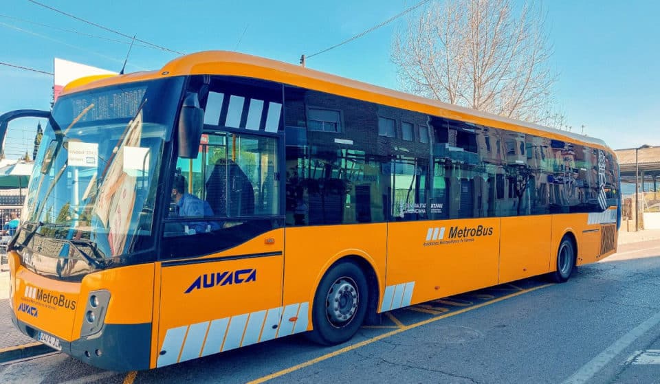 Metrobús también permitirá el pago con tarjeta y móvil en Valencia