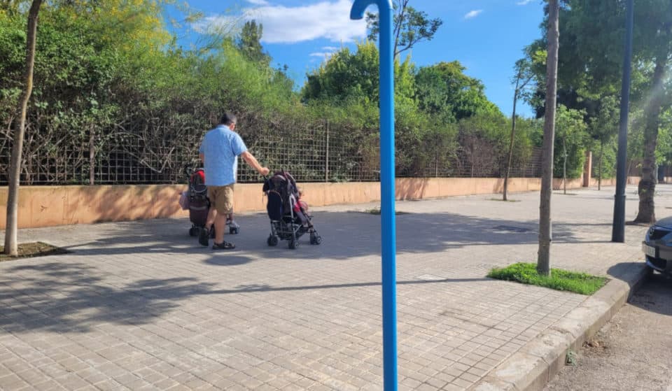 Cosa sono questi tubi blu intorno a Valencia? Ecco la spiegazione ufficiale