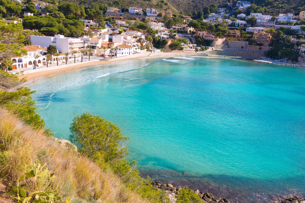 El Portet De Moraira Una Cala Bonita Y Familiar En Alicante El Portet De Moraira Una Cala Bonita Y Familiar En Alicante