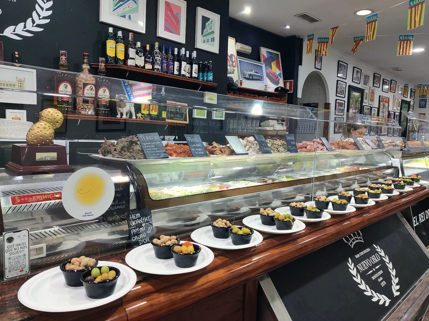 The 7 Best Bars In Valencia For Every Day Of The Week