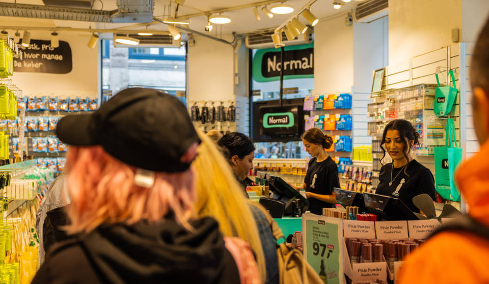Normal, la droguería ‘low cost’ que acaba de abrir en Valencia