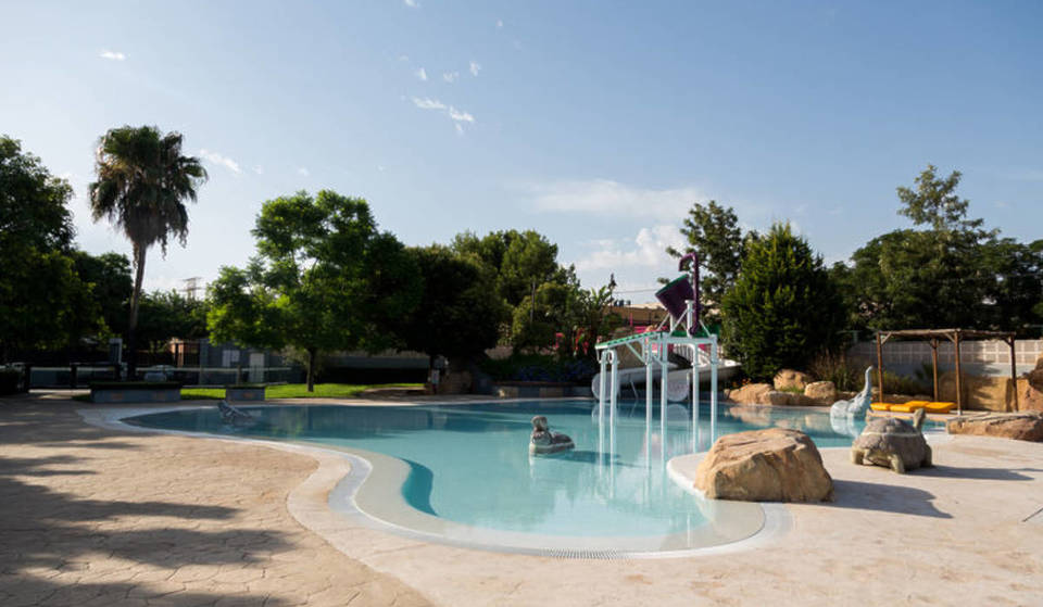 La piscina de Valencia que es un oasis familiar para este verano: entradas desde 3 euros