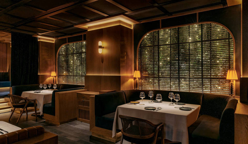 Il ristorante di Valencia che si è candidato per i ristoranti più belli del mondo nel 2025: mangiare qui costa circa 35 euro.