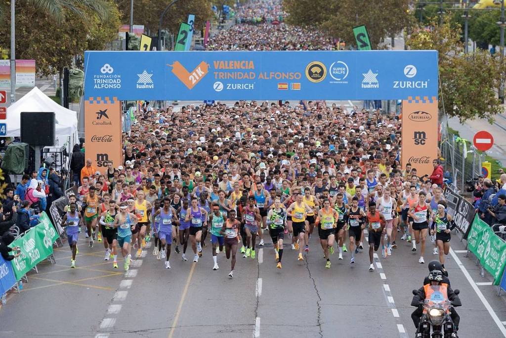 Todo lo que necesitas saber para la Media Maratón de Valencia: a qué hora es la carrera, recorrido, dorsales y cómo llegar a la salida