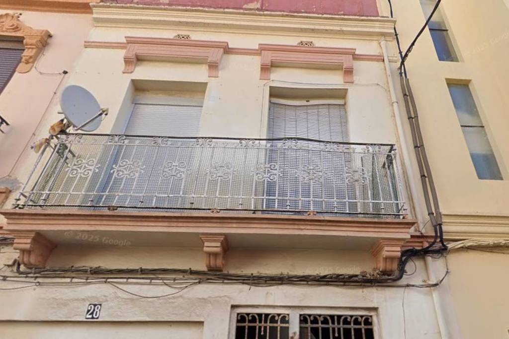 Valencia auctions 6 apartments to neighbors of Cabanyal and these have been the sale prices: the cheapest, 133,000 €.