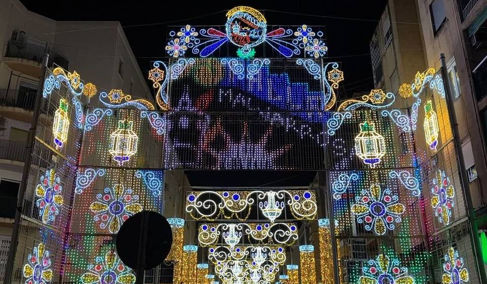 The only light and music show of the Fallas de Valencia is back: dates, location, and times of the daily performances.