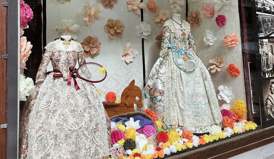 Abiti da fallera scontati del 30% in questi negozi di Valencia: quando iniziano i saldi falleros