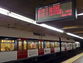 Confermato da Metrovalencia: treni notturni ogni 10, 20 e 40 minuti fino alle 3:00 durante la Settimana Santa