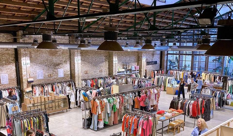 Vuelve a Valencia el mayor mercado de moda y decoración: 25.000 prendas de marca con descuentos de hasta el 70 %
