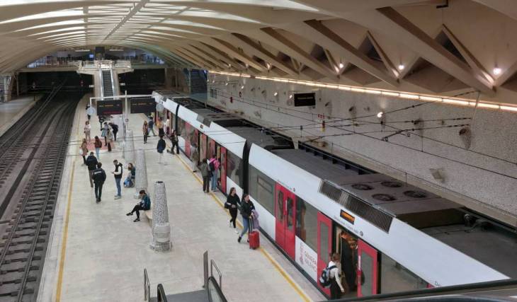 Fin a los cortes y al horario de verano en Metrovalencia: Aragó, Amistat, Ayora y Marítim reabren tras dos meses cerradas por obras