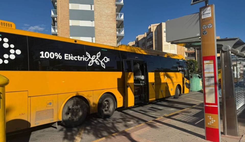 Autobus diretti in spiaggia a Valencia: da questo mercoledì le 8 località possono usufruire di questo servizio