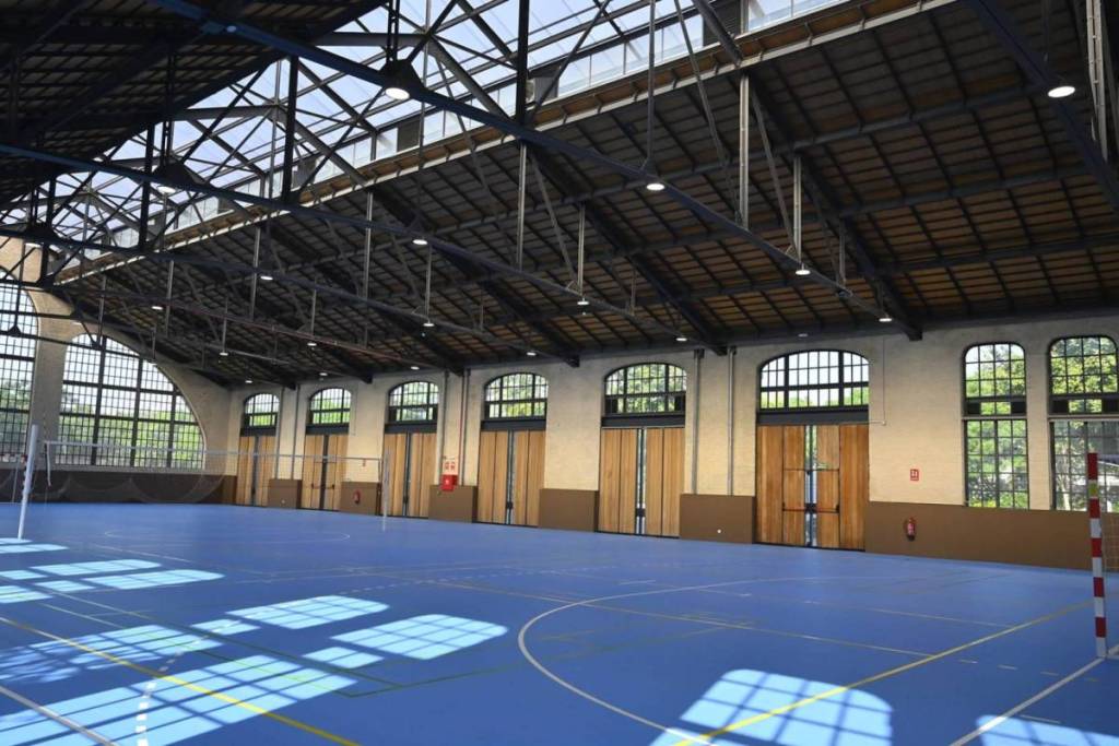 Valencia transforma una histórica nave de 1917 en un gimnasio con spa, piscina y pistas deportivas: abrirá en septiembre