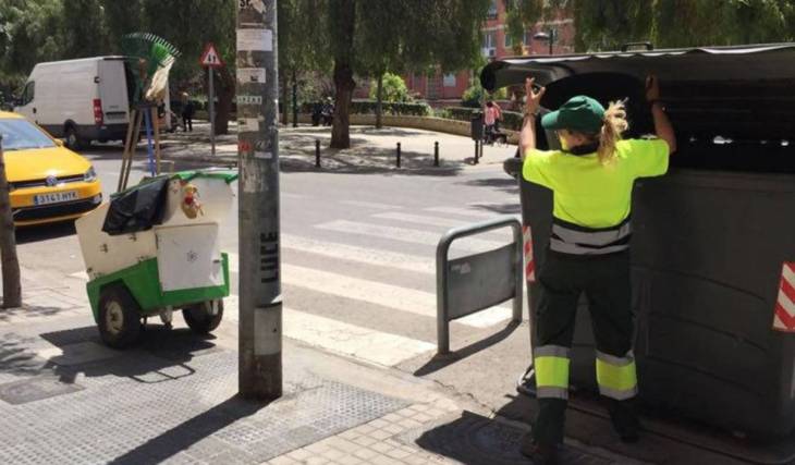 Fino a 3.000 euro per sputare, gettare mozziconi di sigaretta o lasciare mobili per strada: da oggi Valencia aumenta le multe per chi sporca gli spazi pubblici