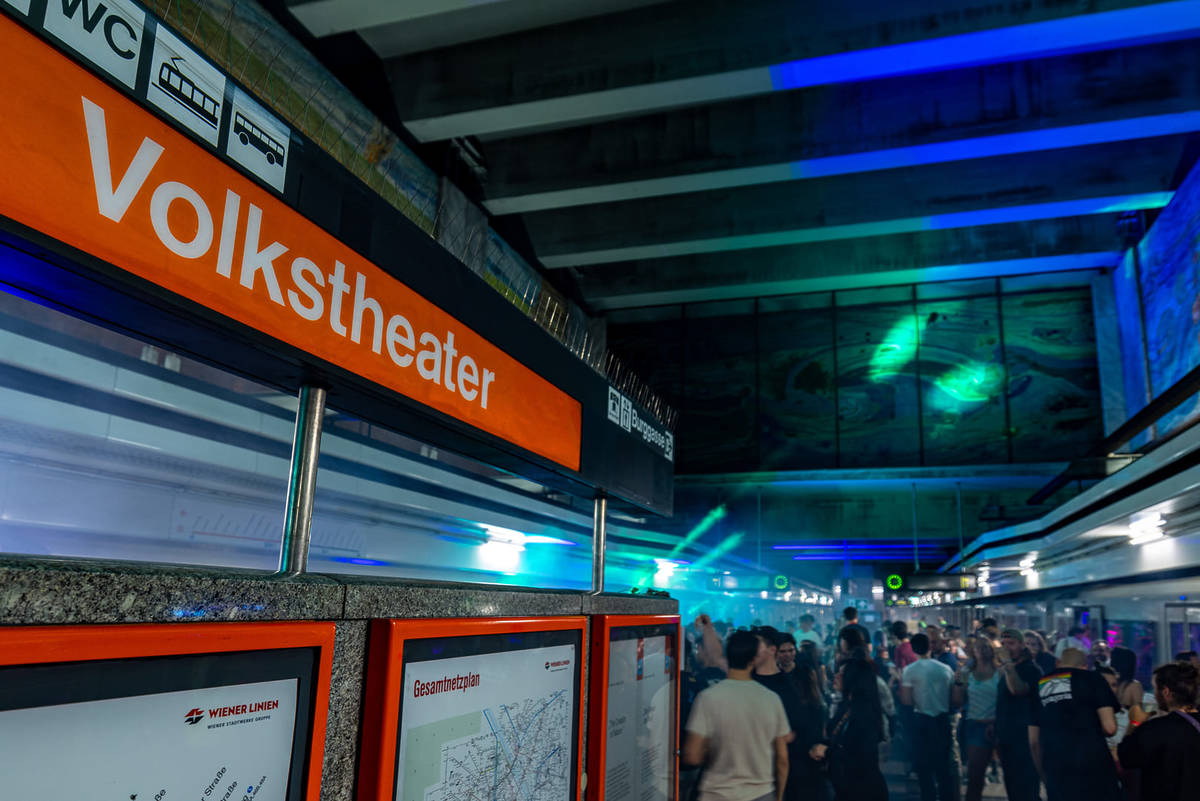 Wiener Stationen Rave