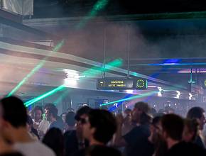Wien macht eine U-Bahn-Station zur außergewöhnlichsten Club-Location der Stadt &#8211; so erhaltet ihr eure Tickets für den Wiener Stationen Rave!
