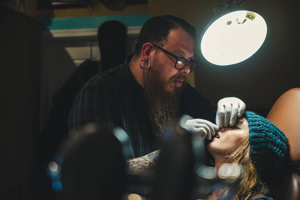 Piercing-Studio in Wien: 6 bewährte und trendige Adressen - Wien Uncovered