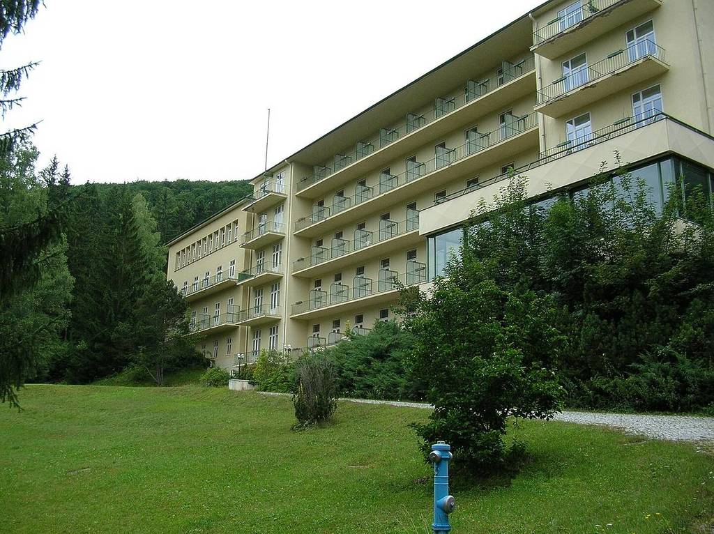 sanatorium wienerwald von außen