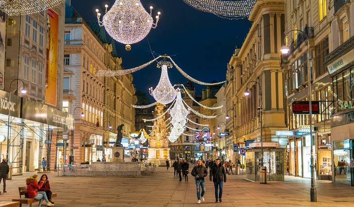 8 magical Christmas markets in Vienna that you should visit during Advent