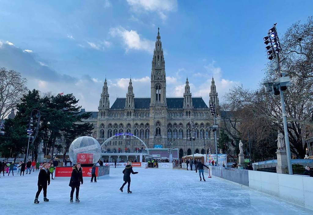 Vienna Ice Dream by day