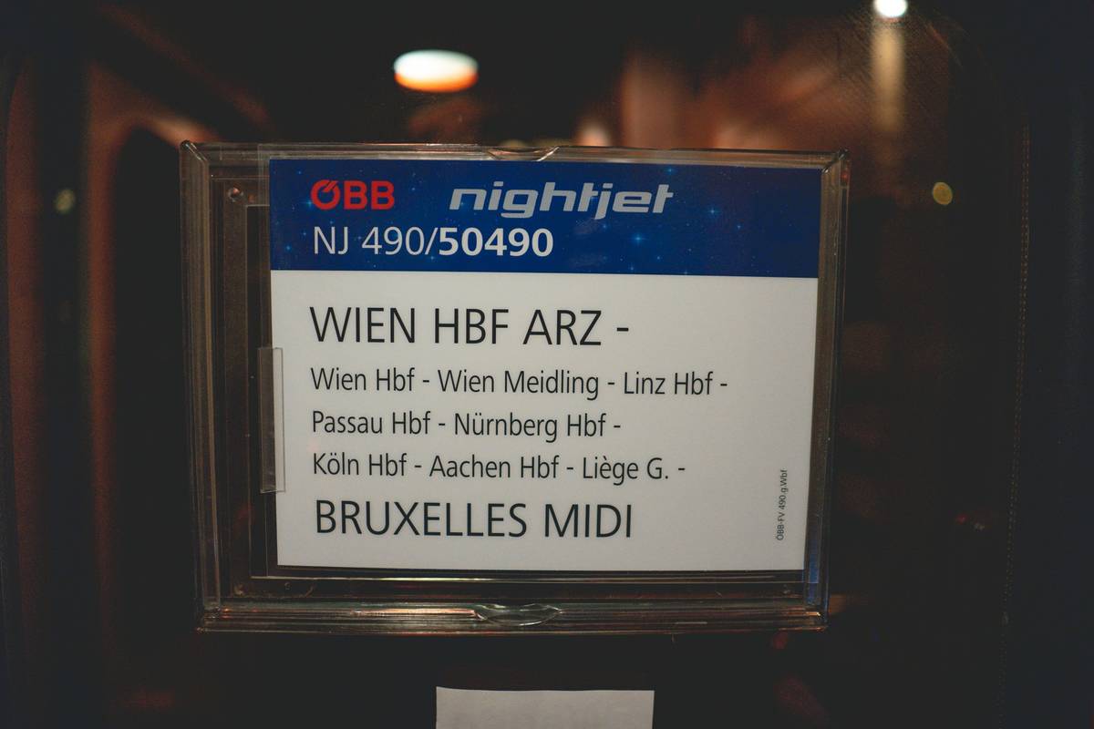 anzeige nightjet von wien nach brüssel
