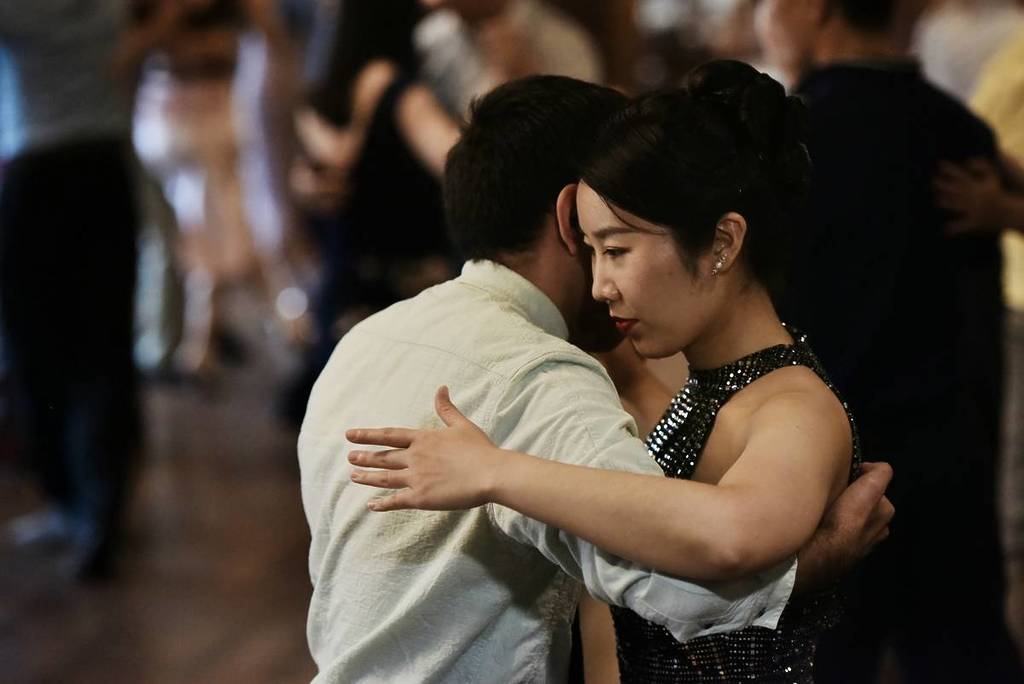 paar tanzt, wiener opernball