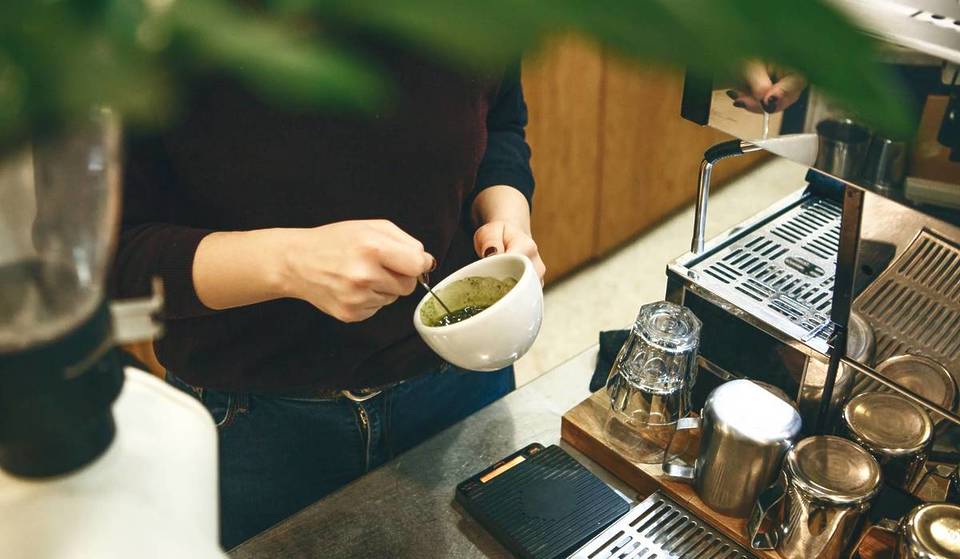 Mitten im Herzen von Wien: Entdeckt diesen neuen Matcha-Geheimtipp. East Asian Fusion Patisserie trifft auf BIO- Matcha mit kreativen Workshops und Tea- Tasting