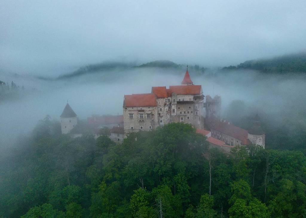 Schloss Pernstein