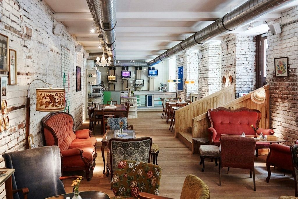 Gemütliches Ambiente im Café Vollpension