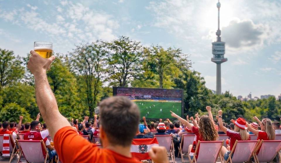 Das einzige Public Viewing in Wien: Zum ersten Mal seit 28 Jahren spielt Österreich wieder bei der Fußball-WM. So kommt ihr an die heiß begehrten Tickets! 