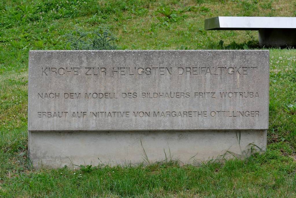 The commemorative plaque of the Wotruba Church
